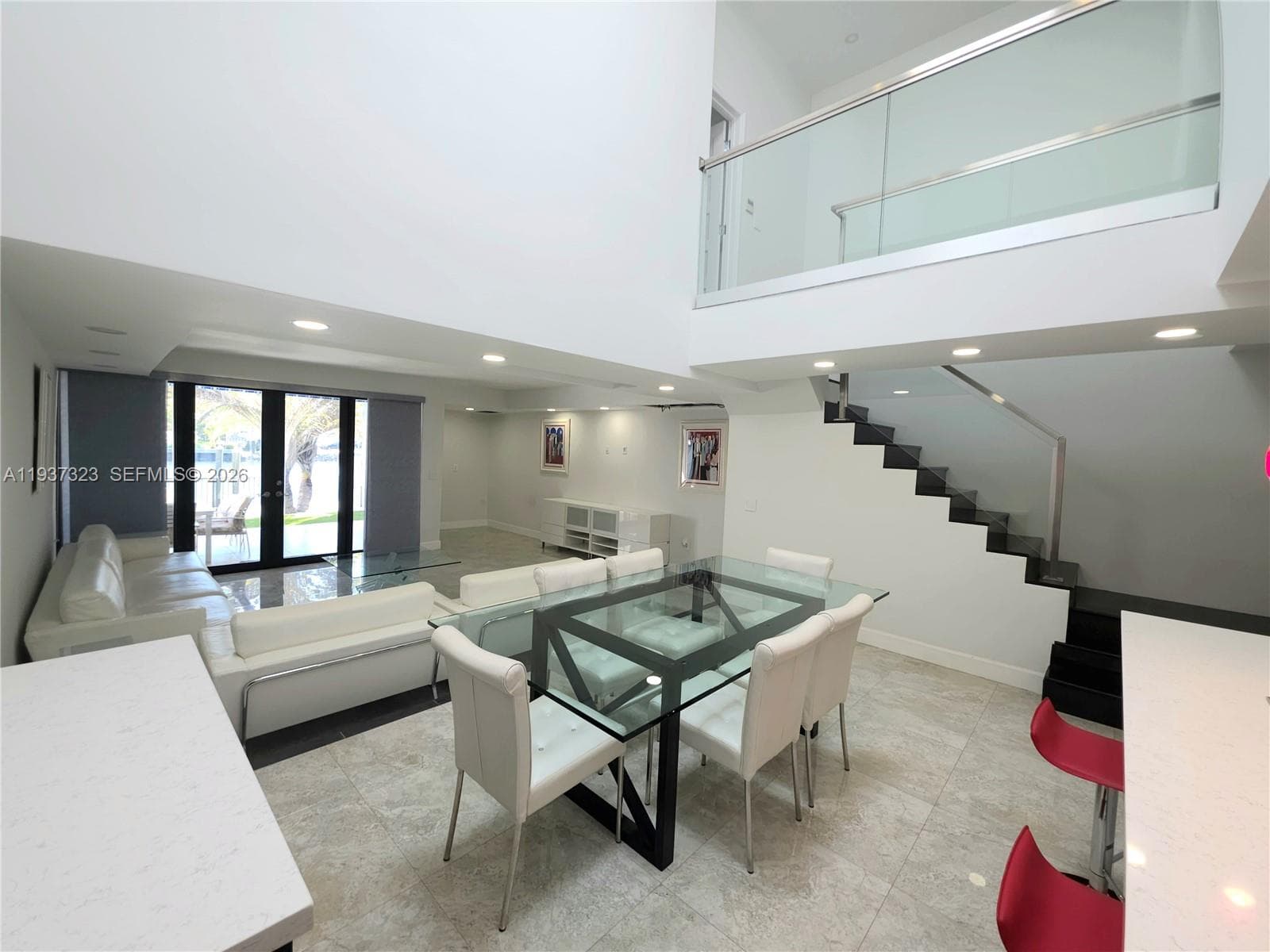 310 Poinciana Dr 802 photo 21