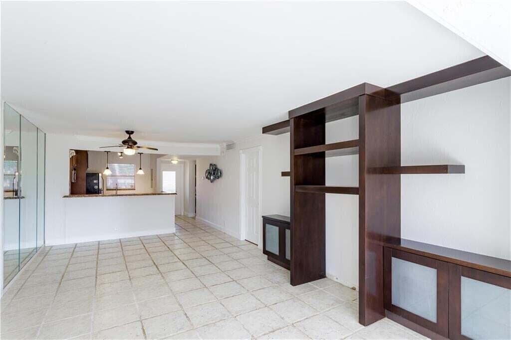 2800 Fiore Way 2060 photo 7
