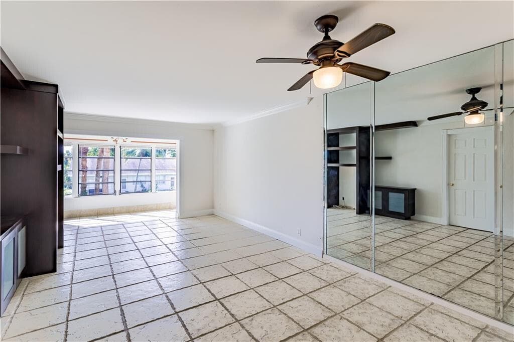 2800 Fiore Way 2060 photo 4