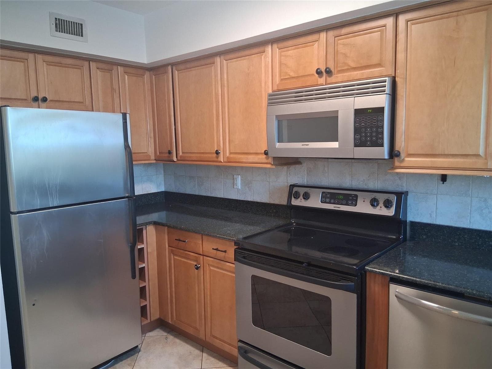 505 NE 20 Avenue 217 photo 4