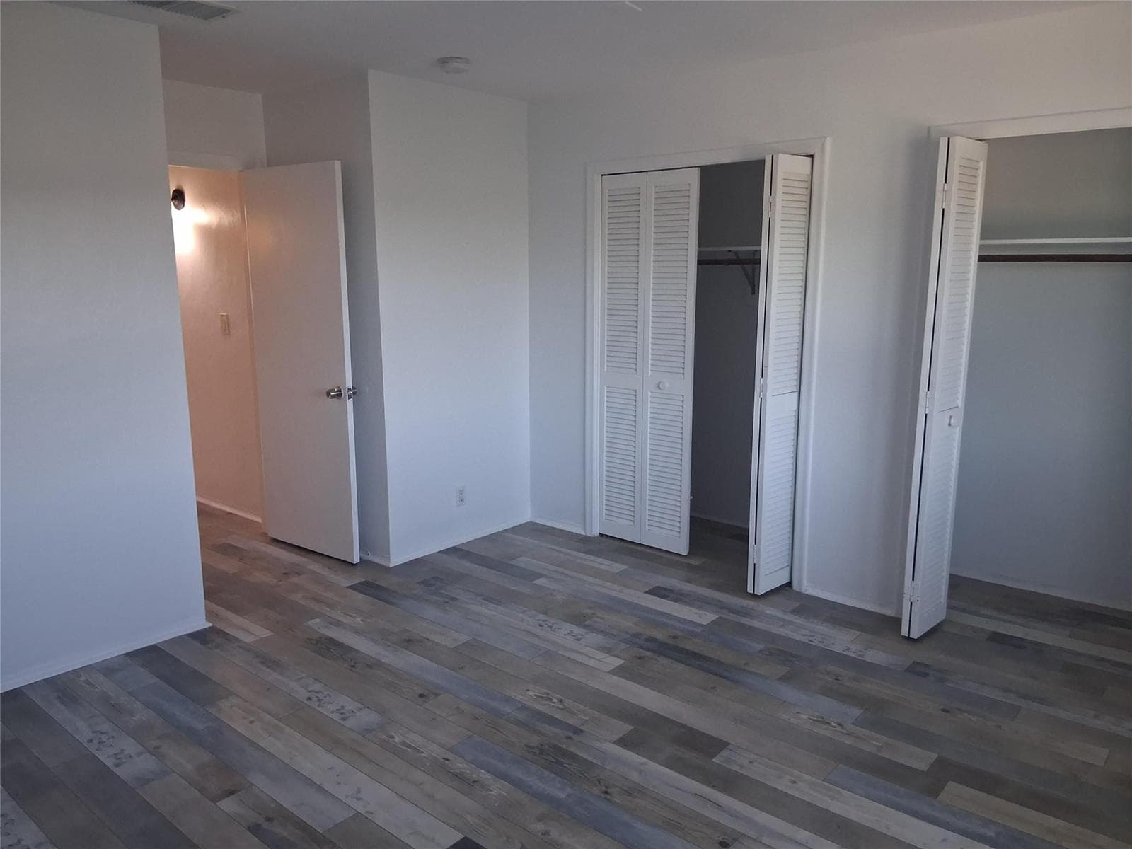 505 NE 20 Avenue 217 photo 21