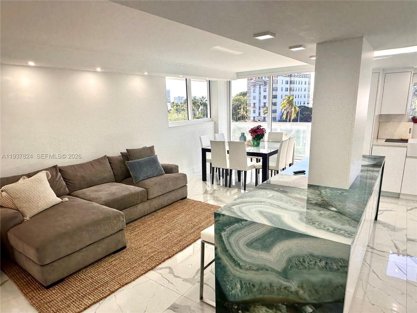 2457 Collins Ave 408 photo 9