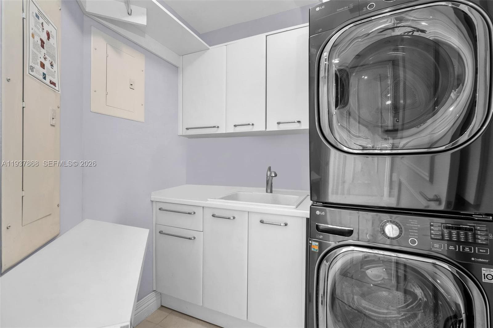 16051 Collins Ave 2001 photo 15