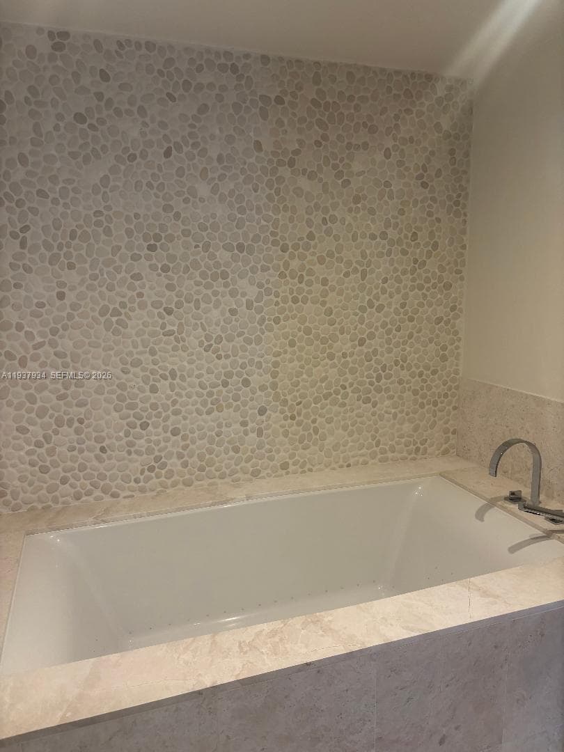 17121 Collins Ave 3101 photo 3