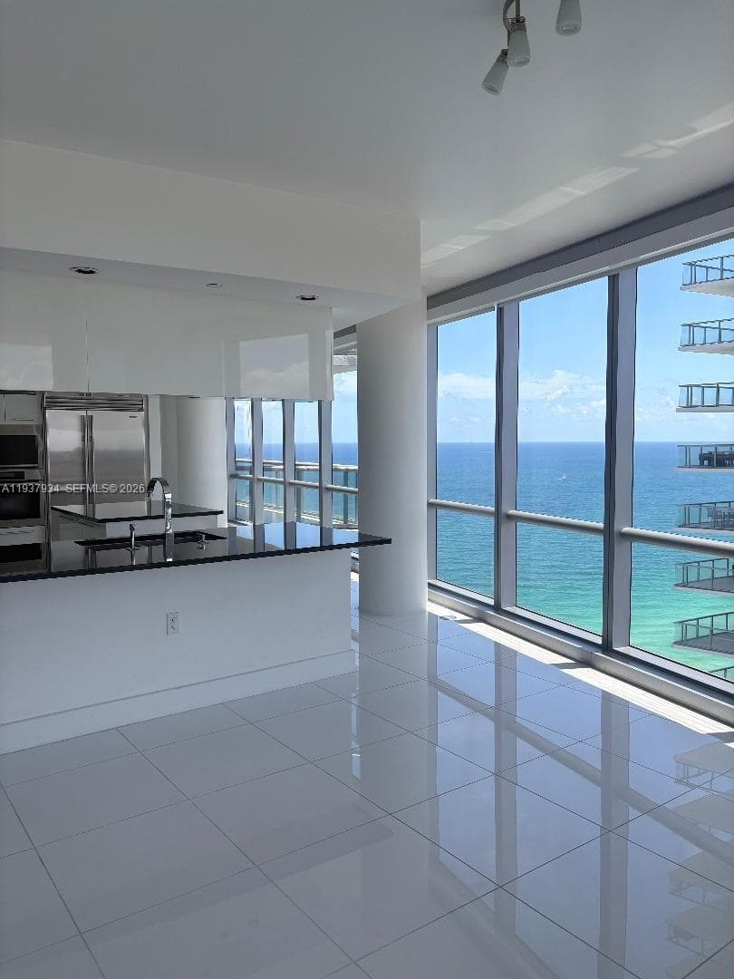 17121 Collins Ave 3101 photo 1