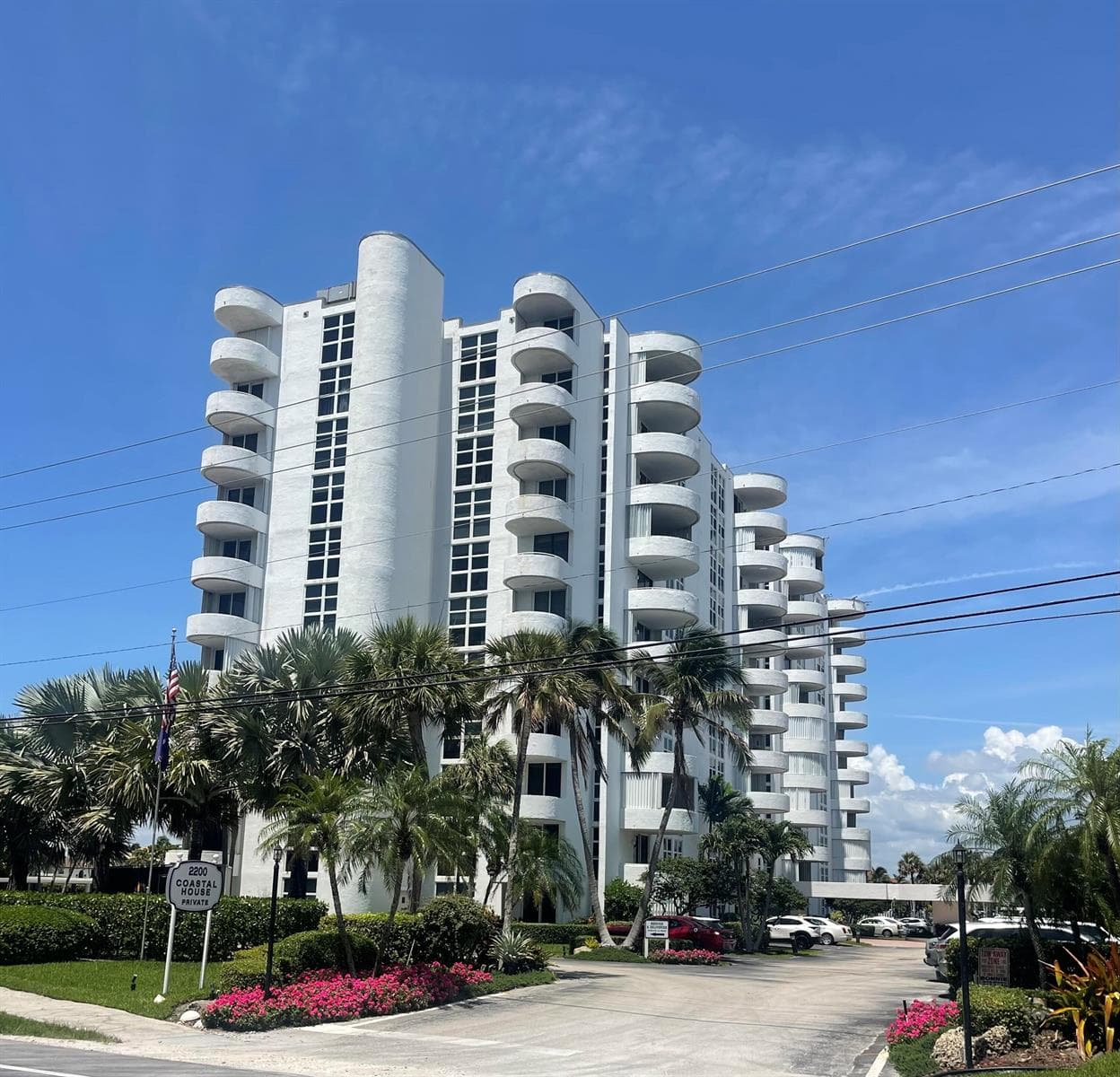 2200 S Ocean Boulevard 405 photo 1