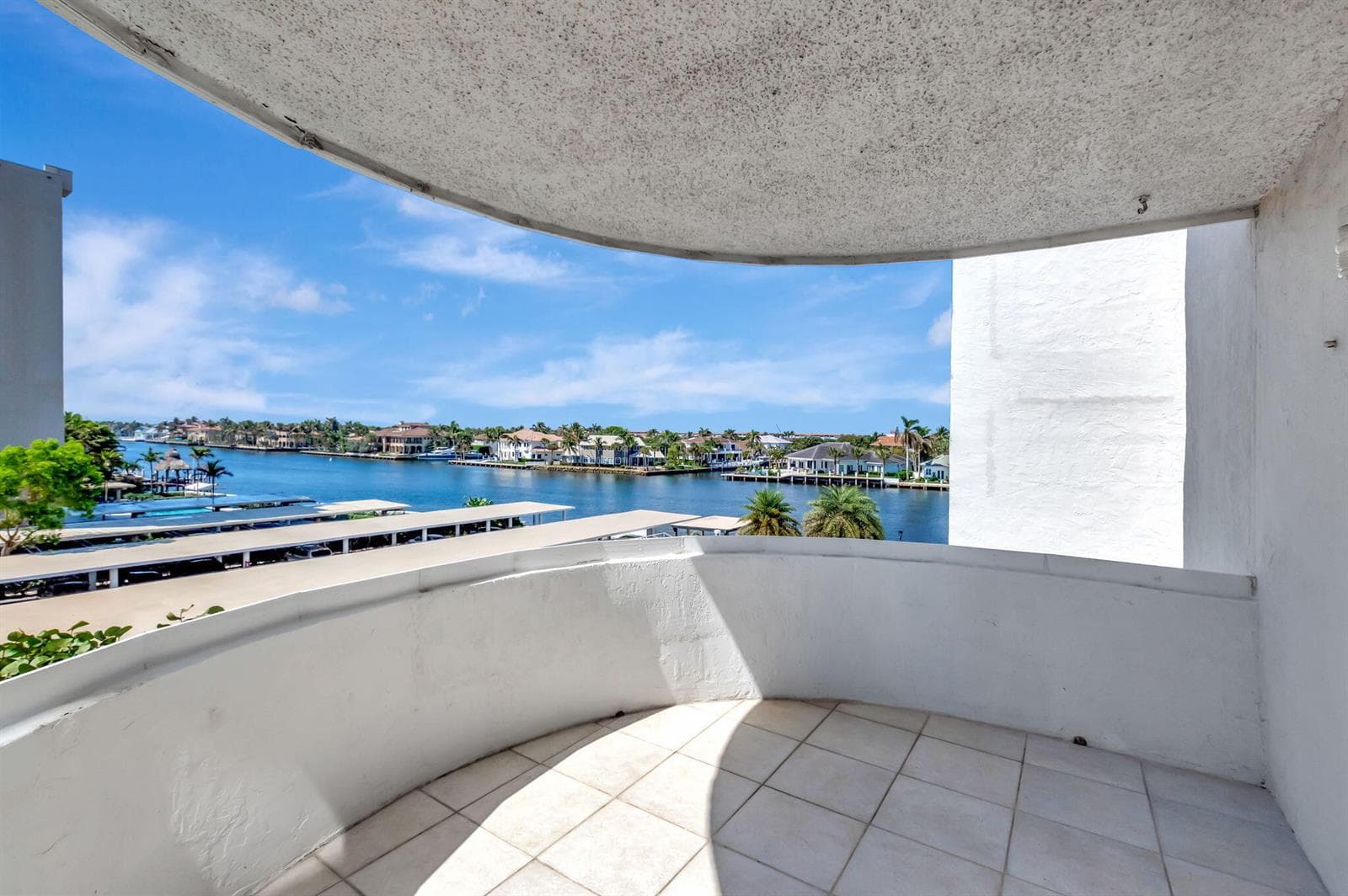 2200 S Ocean Boulevard 405 photo 24