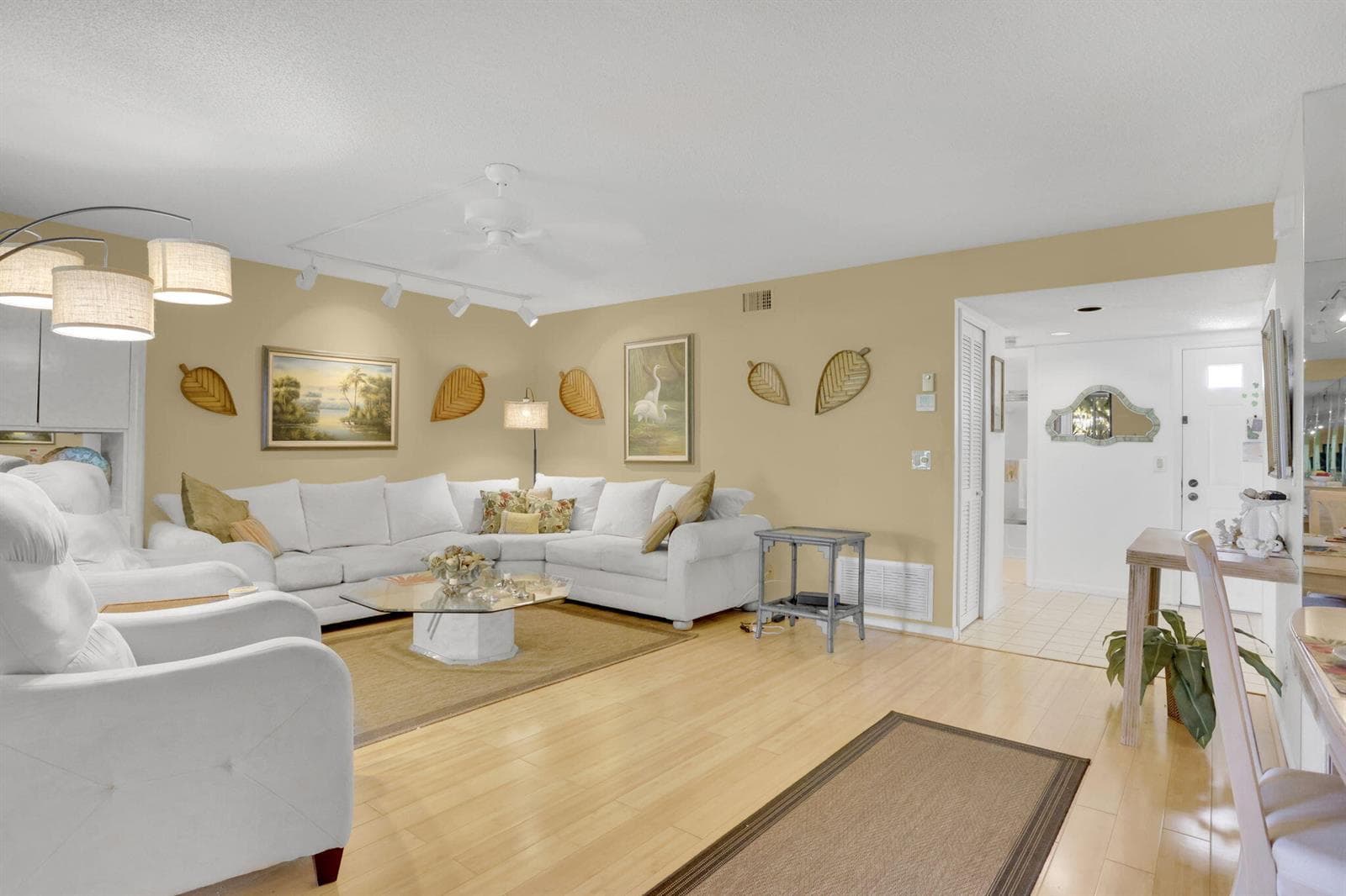 5881 Parkwalk Drive photo 7