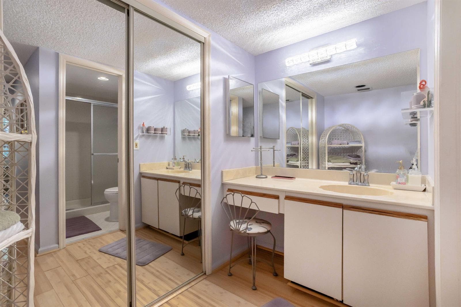 5881 Parkwalk Drive photo 15