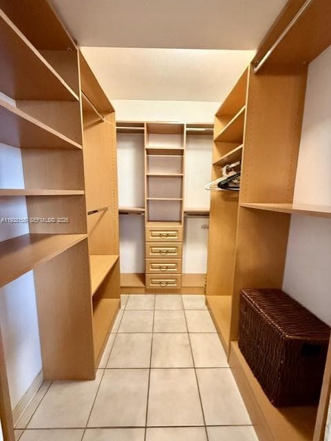 2899 Collins 1114 photo 8
