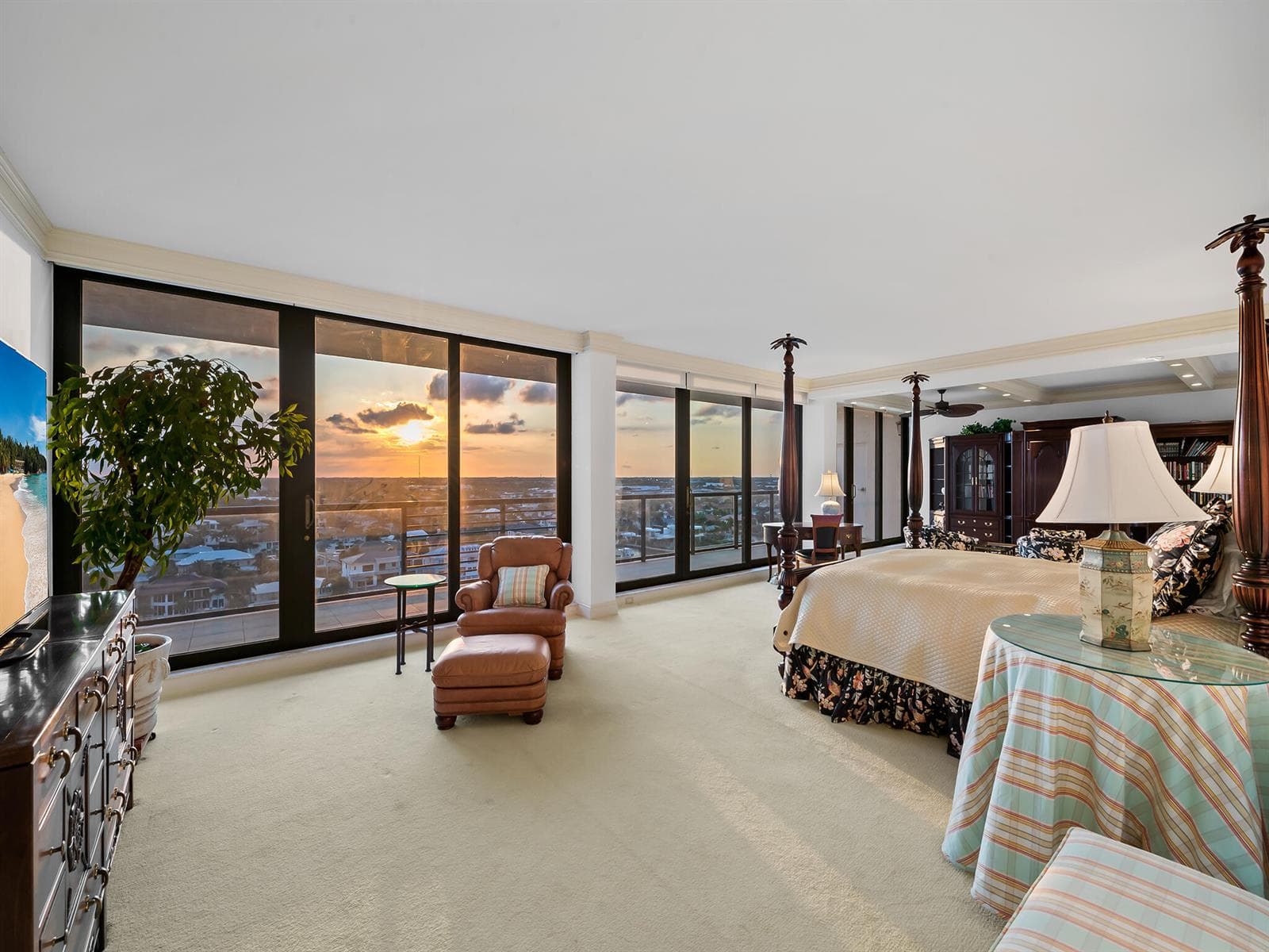 2727 S Ocean Boulevard 1502 photo 22