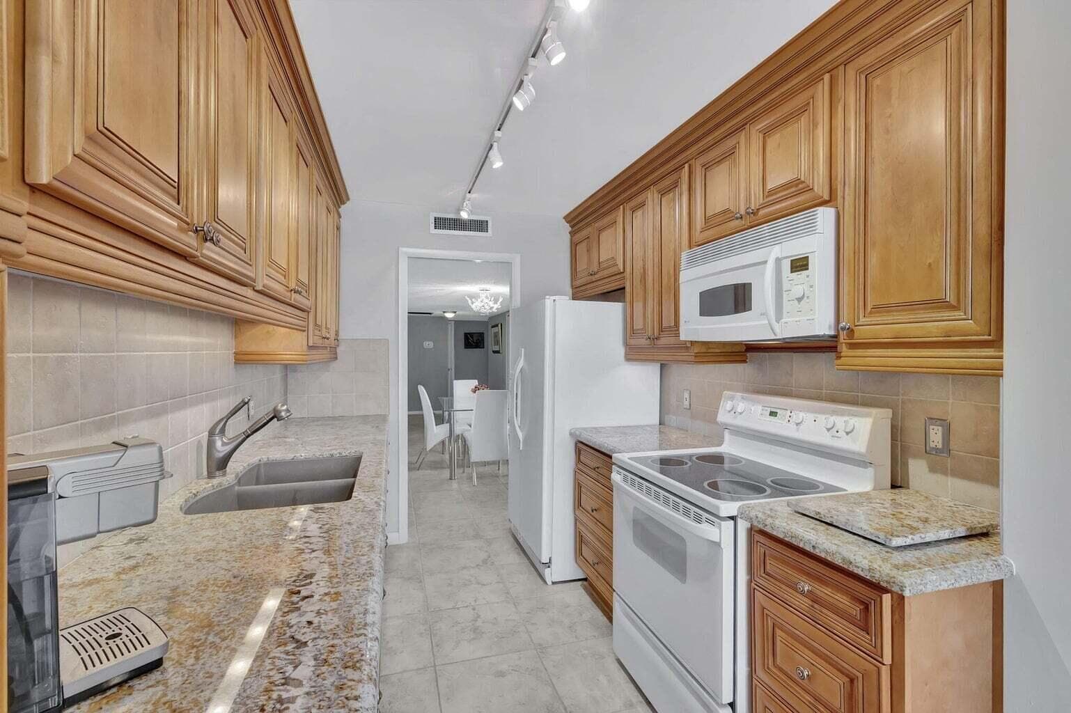 4200 N Ocean Drive 2-201 photo 13