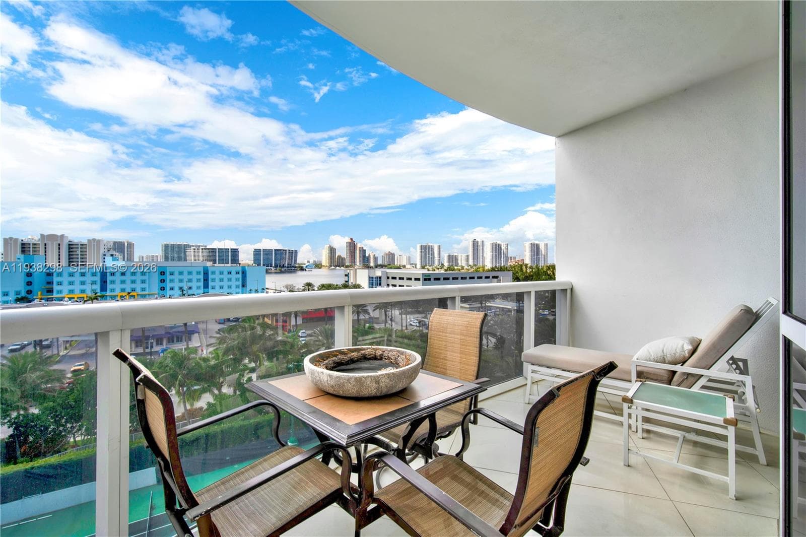 18201 Collins Ave 801A photo 12