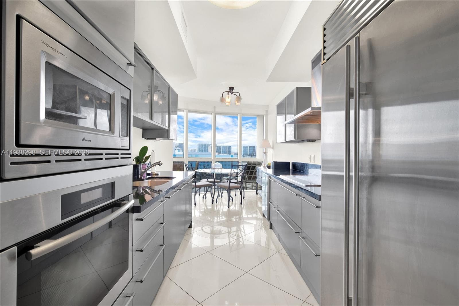 18201 Collins Ave 801A photo 7