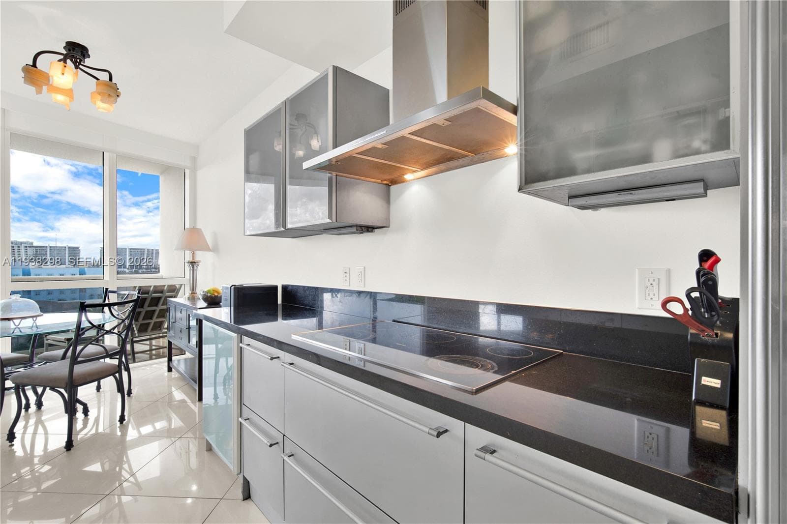 18201 Collins Ave 801A photo 8
