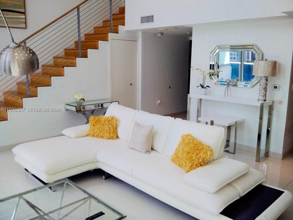 200 Biscayne Boulevard Way 906 photo 23