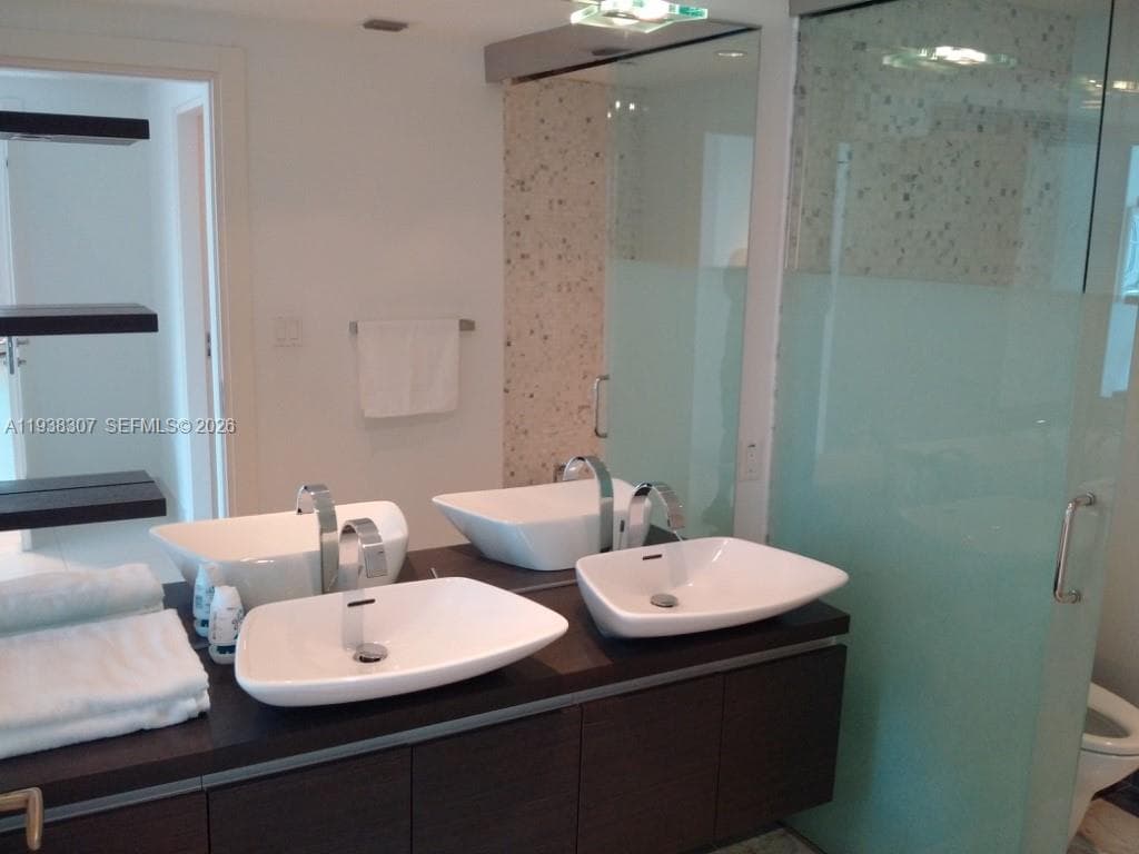 200 Biscayne Boulevard Way 906 photo 7