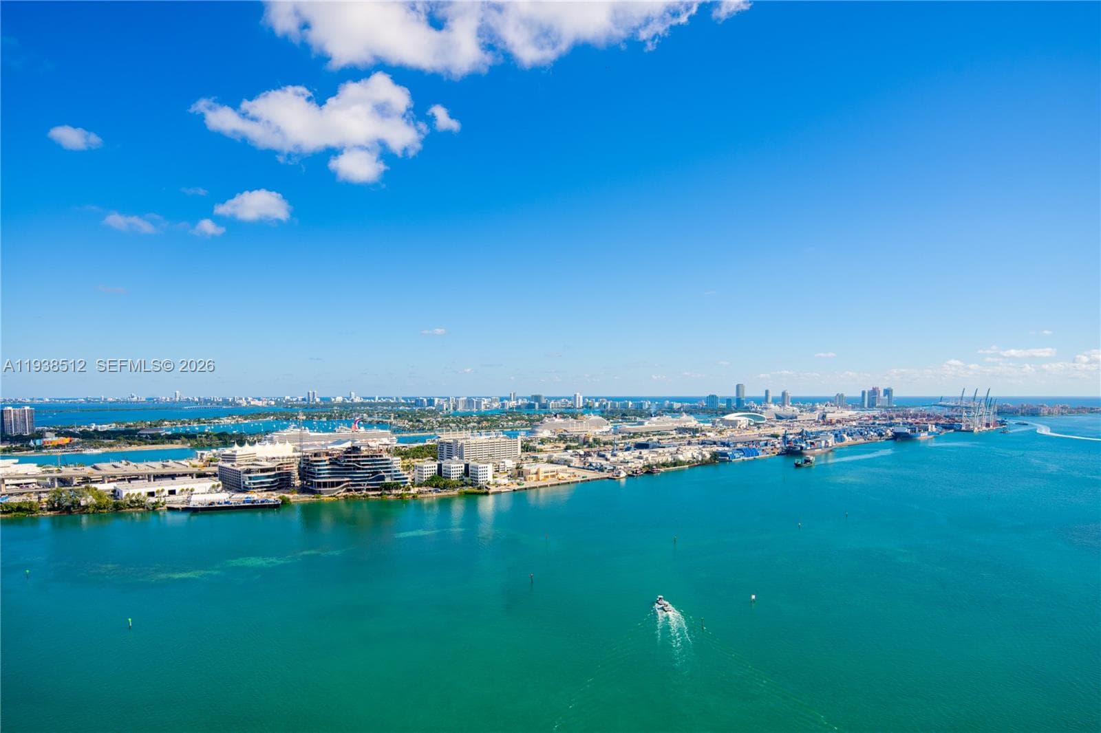 335 S Biscayne Blvd 3909 photo 1