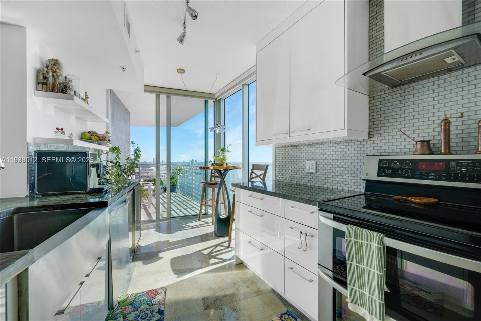 335 S Biscayne Blvd 3909 photo 10