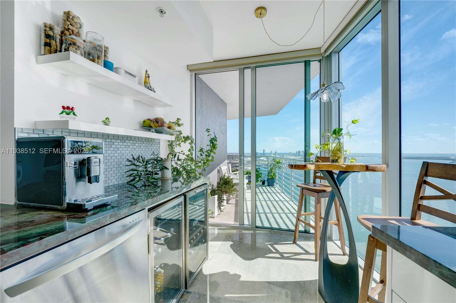 335 S Biscayne Blvd 3909 photo 11