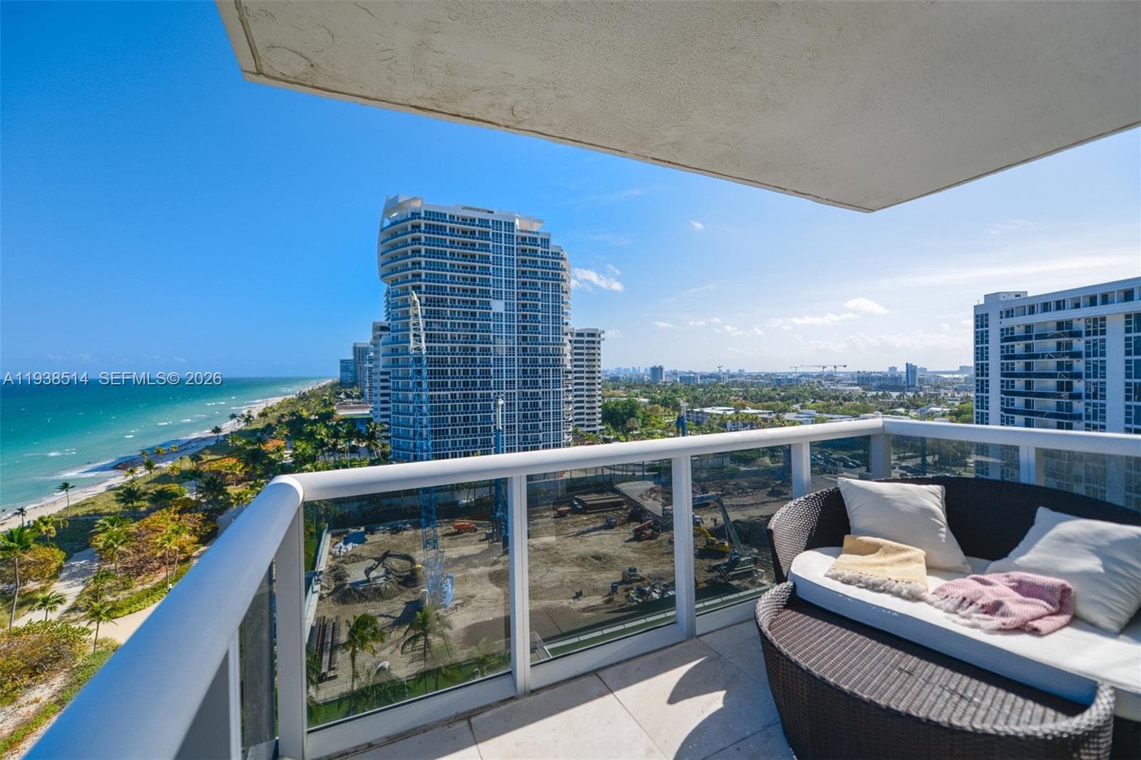 10275 Collins Ave 1110 photo 12