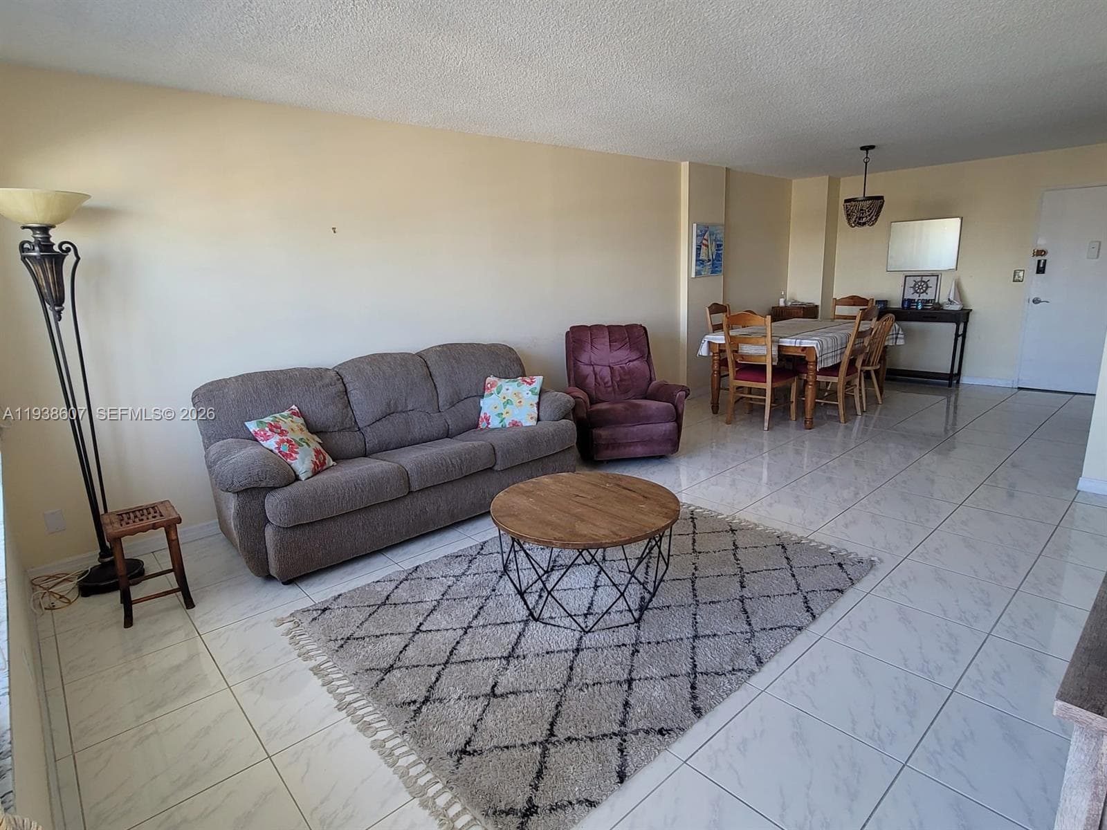 401 Golden Isles Dr 1114 photo 5