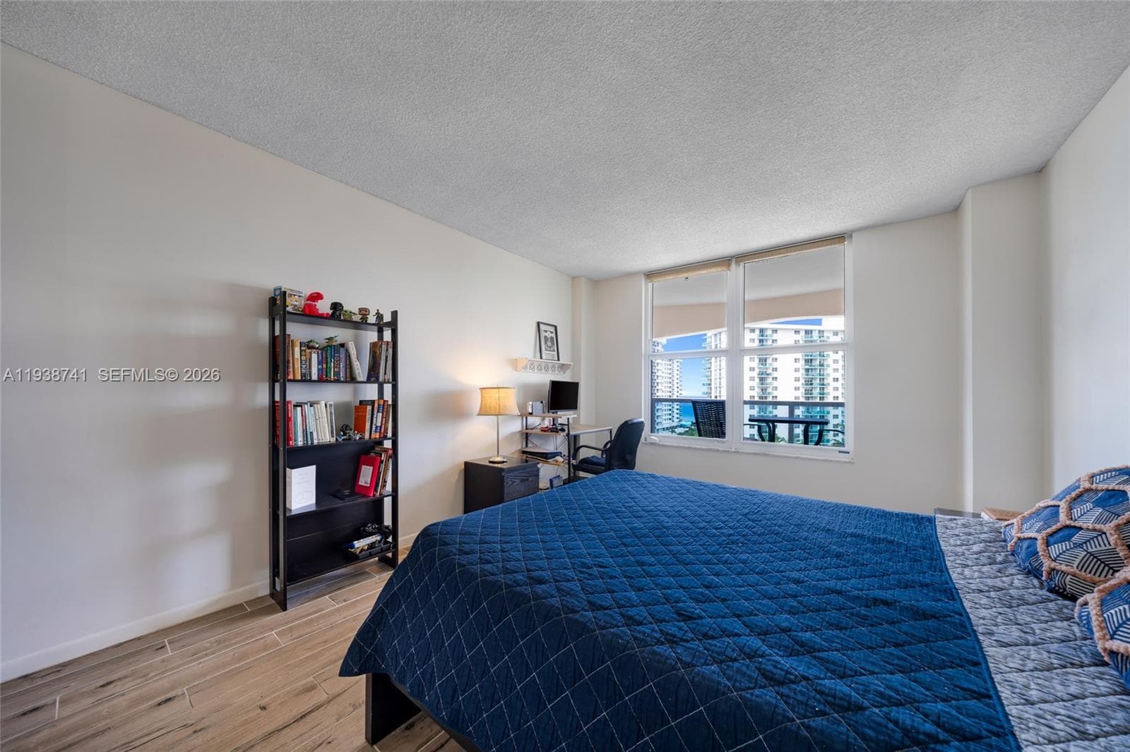 3800 S Ocean Dr 817 photo 18