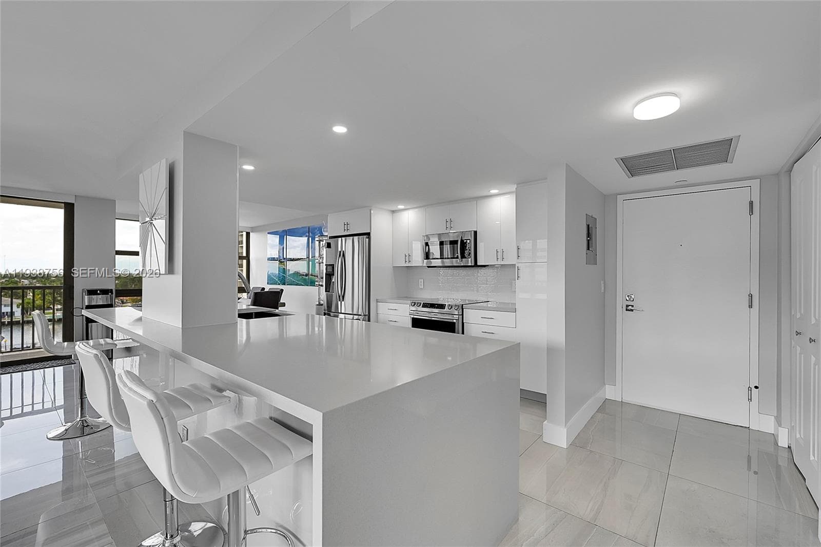 2049 S Ocean Dr 701 photo 6