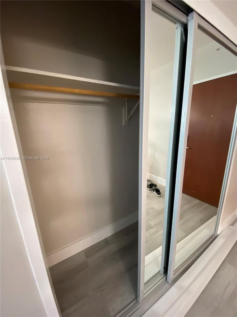 4001 S Ocean Dr 4M photo 6