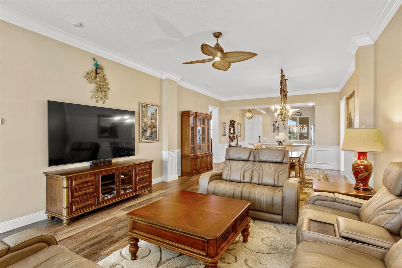 33 Harbour Isle Drive W 306 photo 8