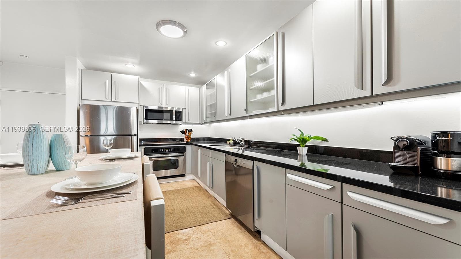 2301 Collins Ave 1632 photo 15
