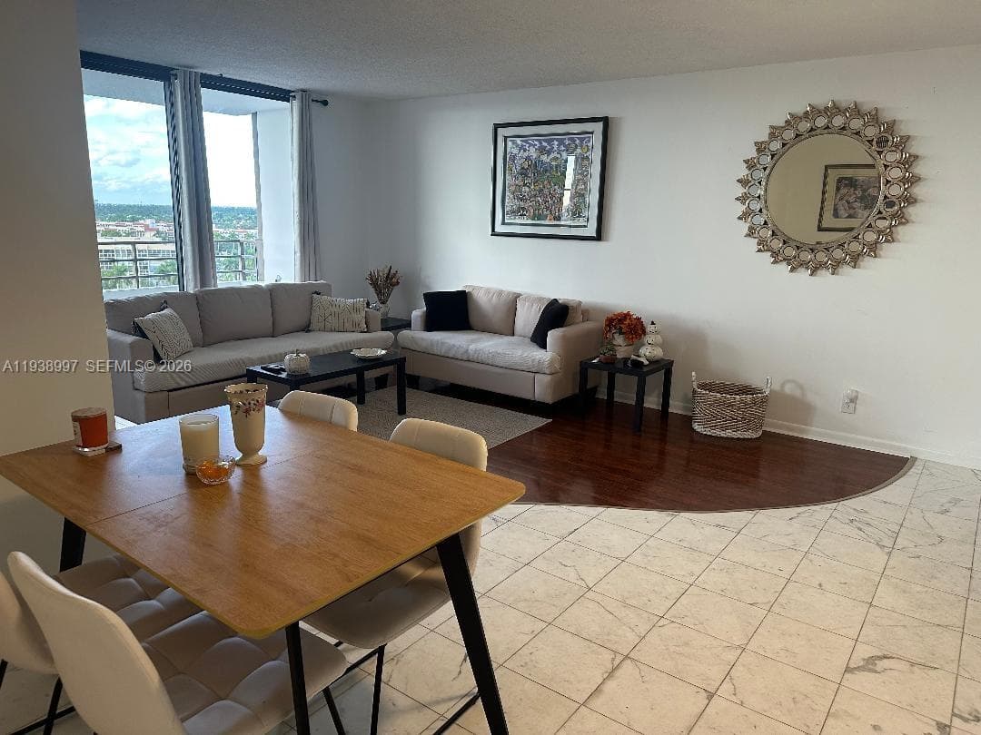500 Three Islands Blvd 709 photo 22
