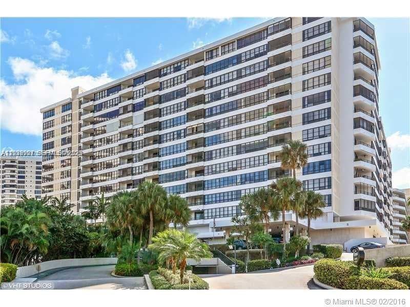 500 Three Islands Blvd 709 photo 1