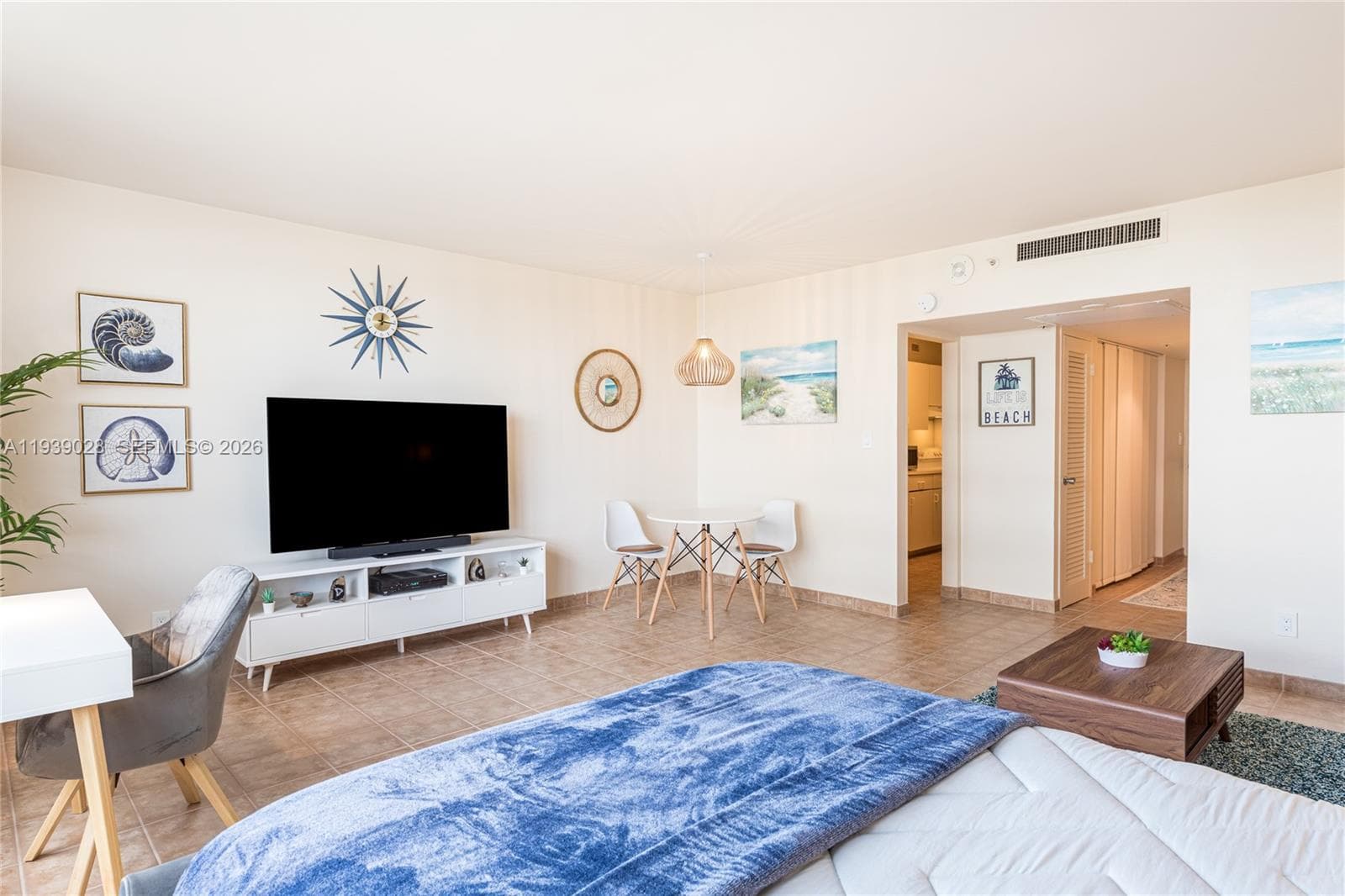 100 Lincoln Rd 431 photo 7