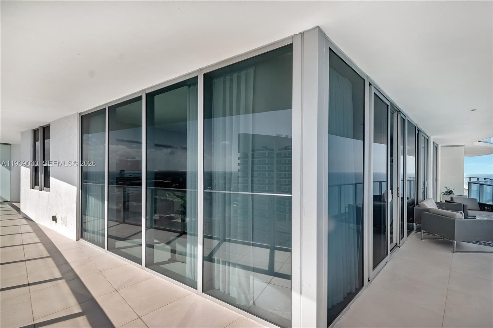4111 S Ocean Dr 3601 photo 7