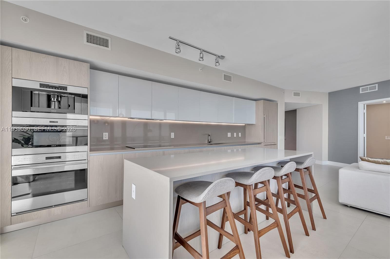 4111 S Ocean Dr 3601 photo 5