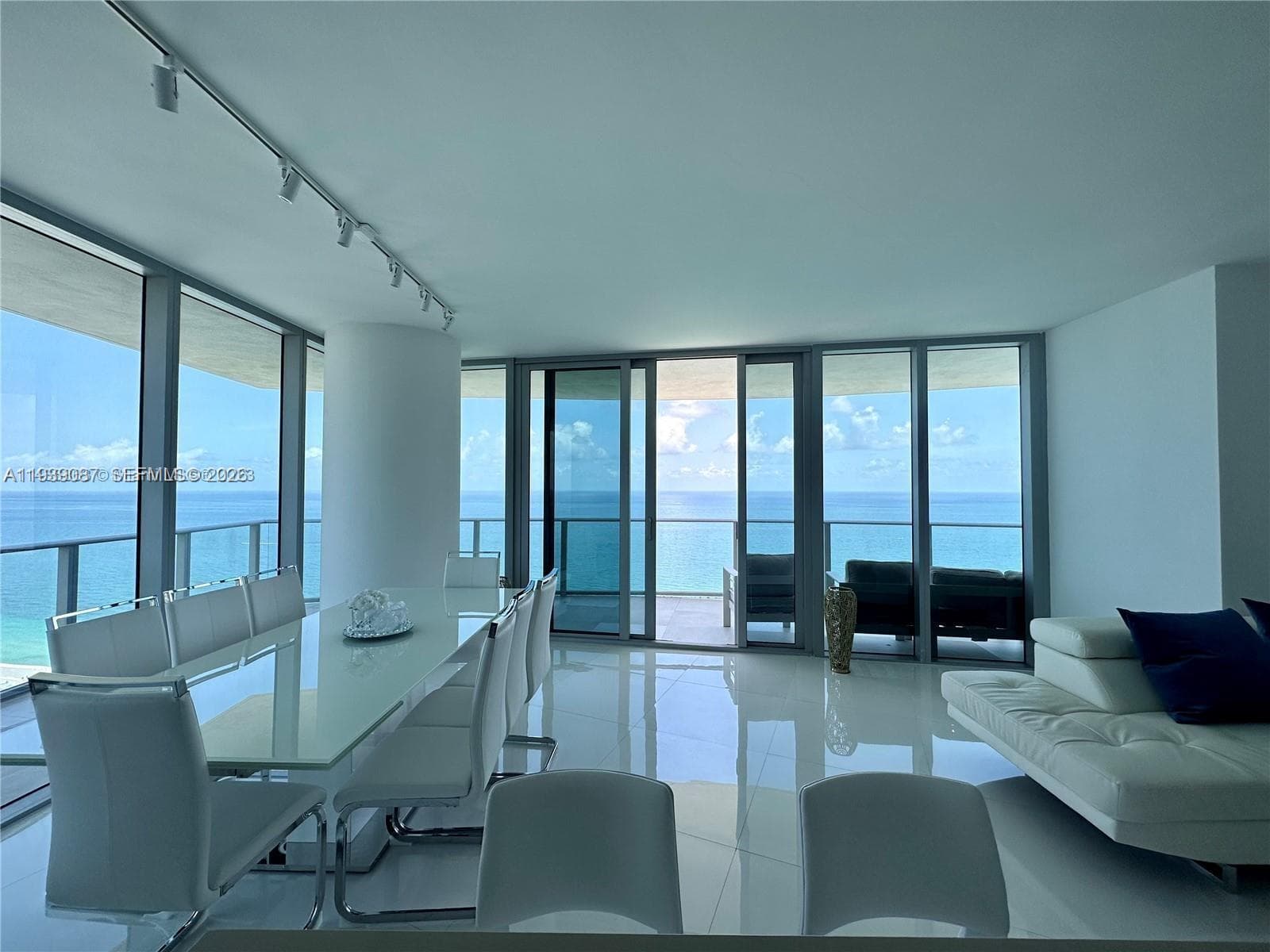 4111 S Ocean Dr 2902 photo 6