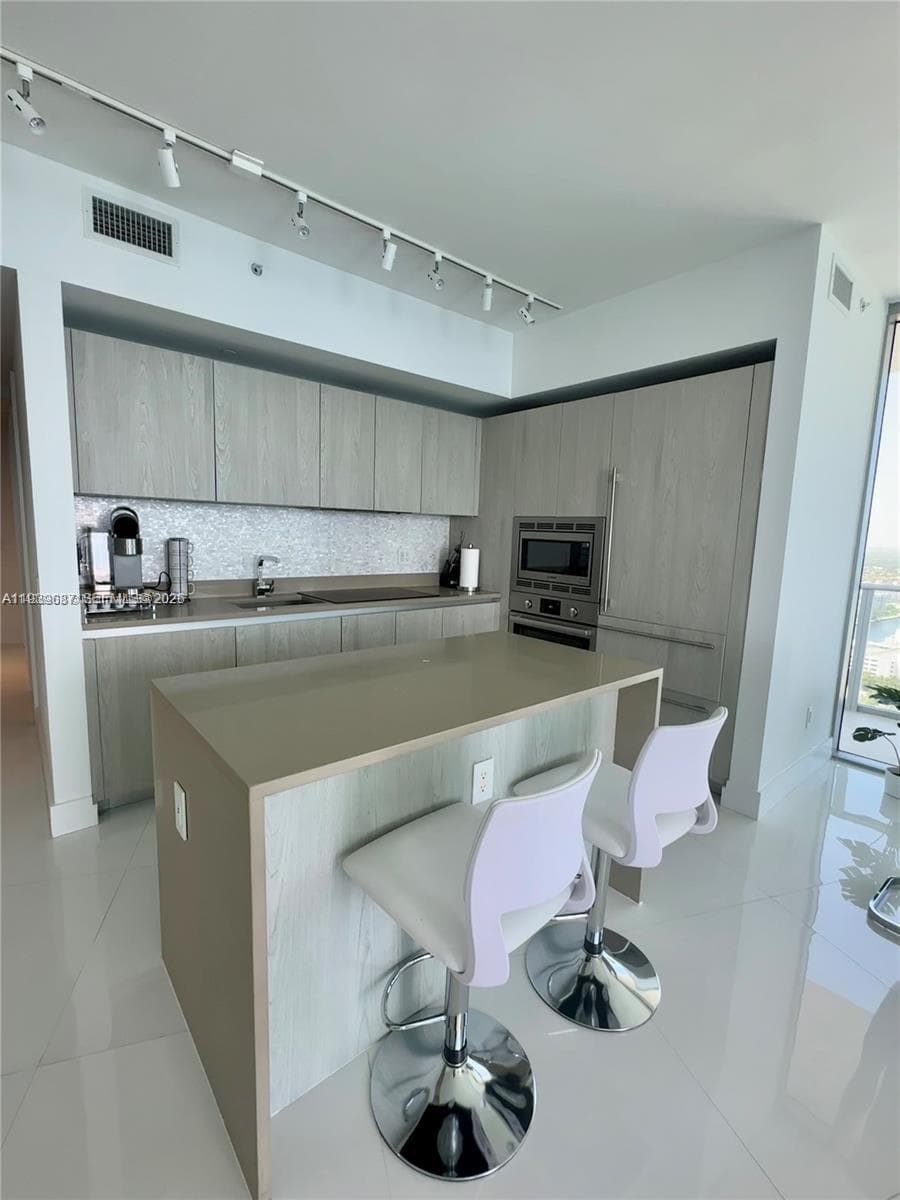 4111 S Ocean Dr 2902 photo 12