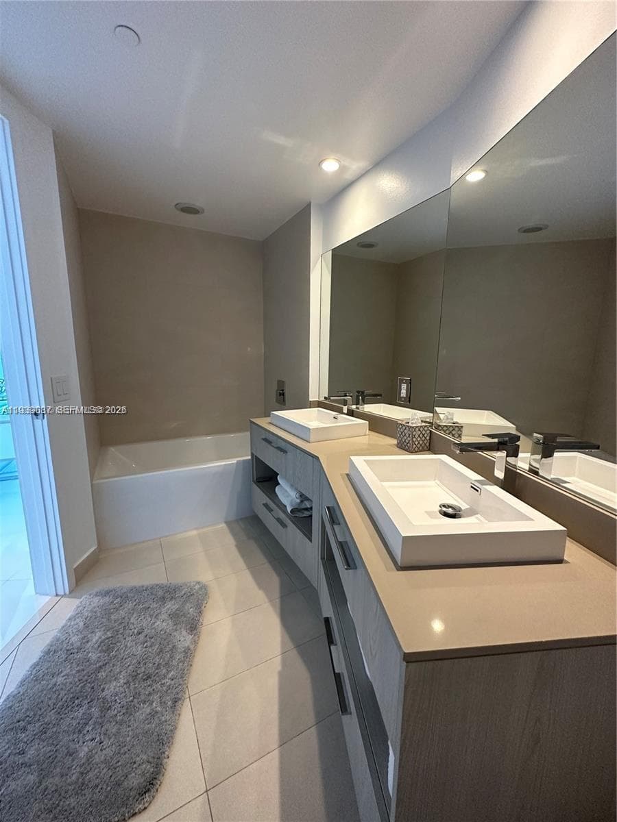 4111 S Ocean Dr 2902 photo 22