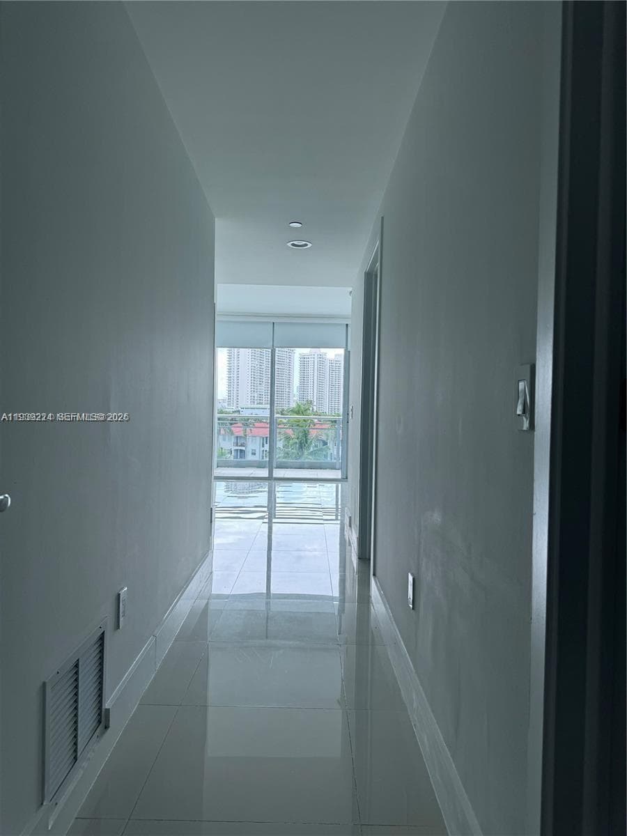2950 NE 188 ST 344 photo 23