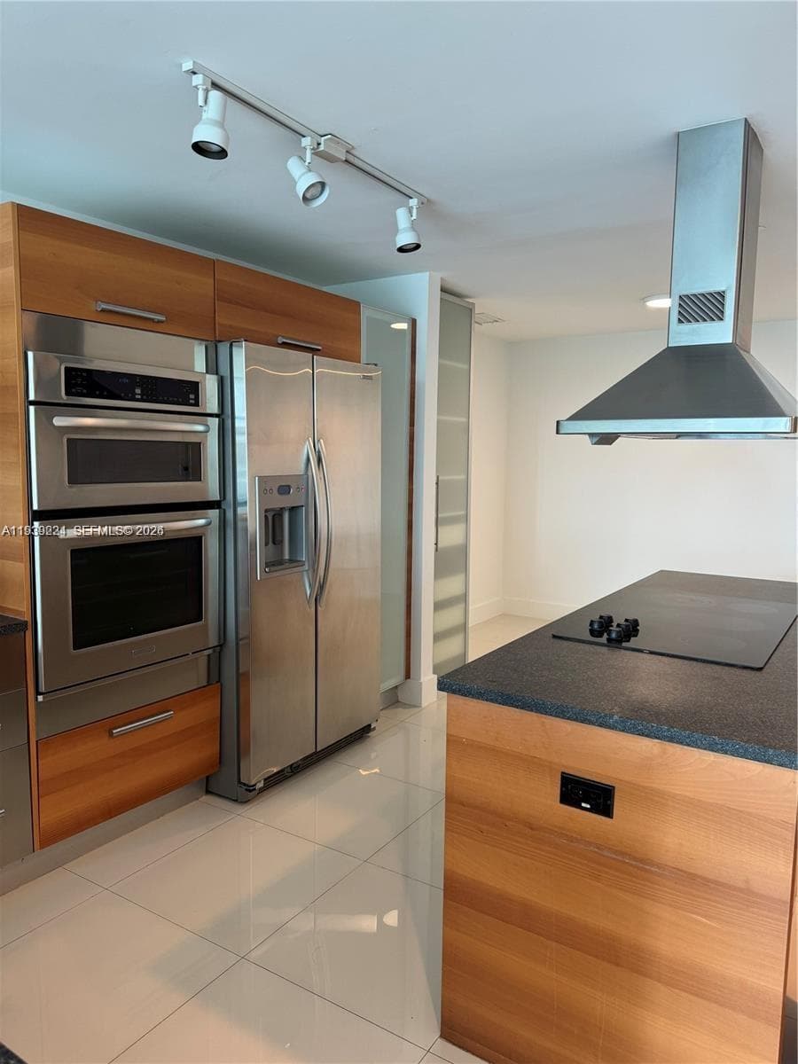 2950 NE 188 ST 344 photo 15