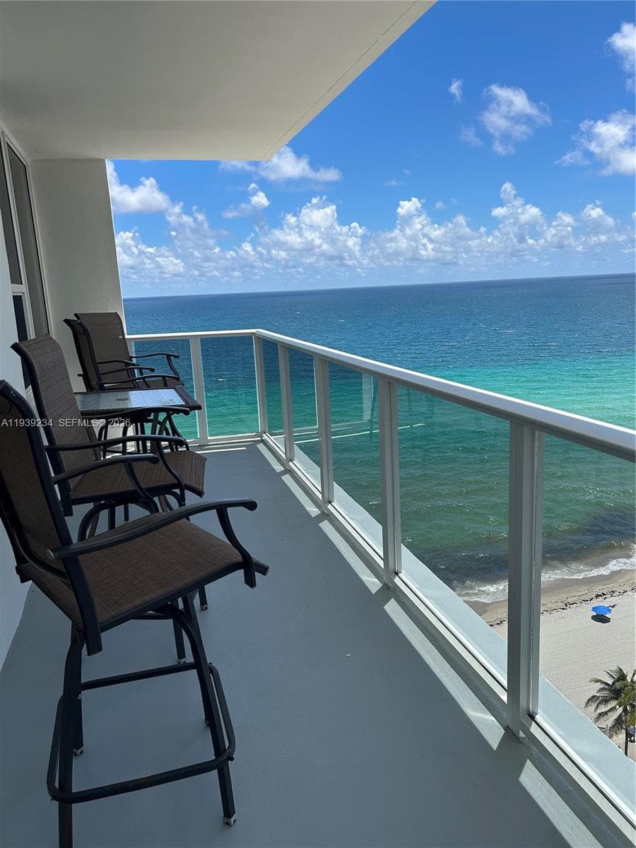 3505 S Ocean Dr 1514 photo 12