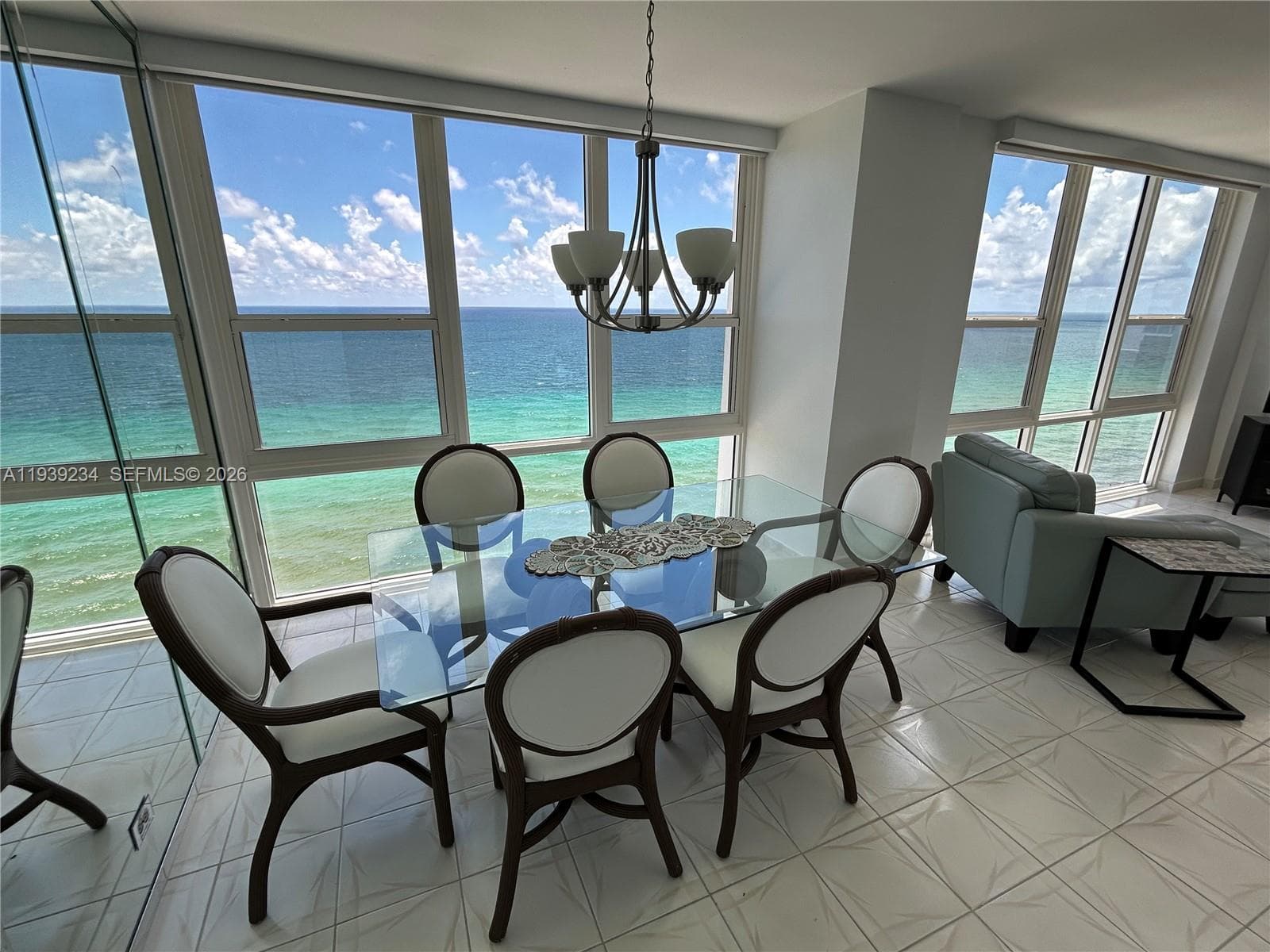 3505 S Ocean Dr 1514 photo 7