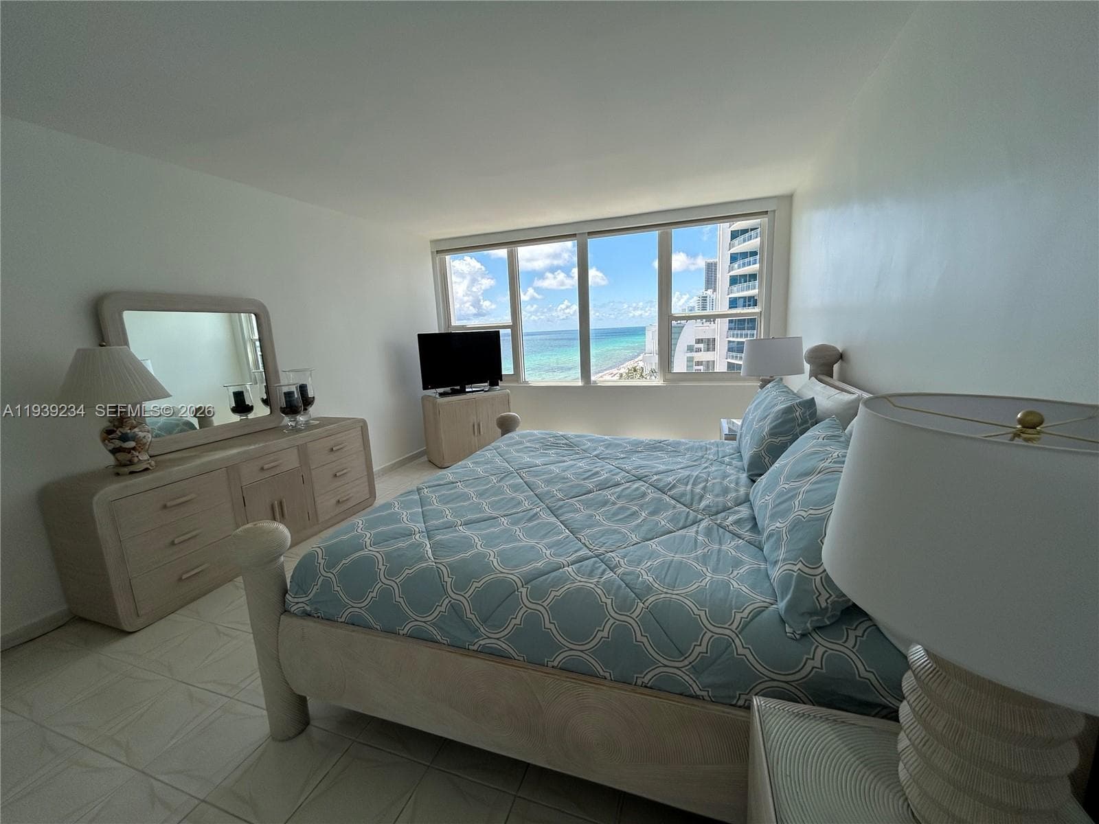3505 S Ocean Dr 1514 photo 20