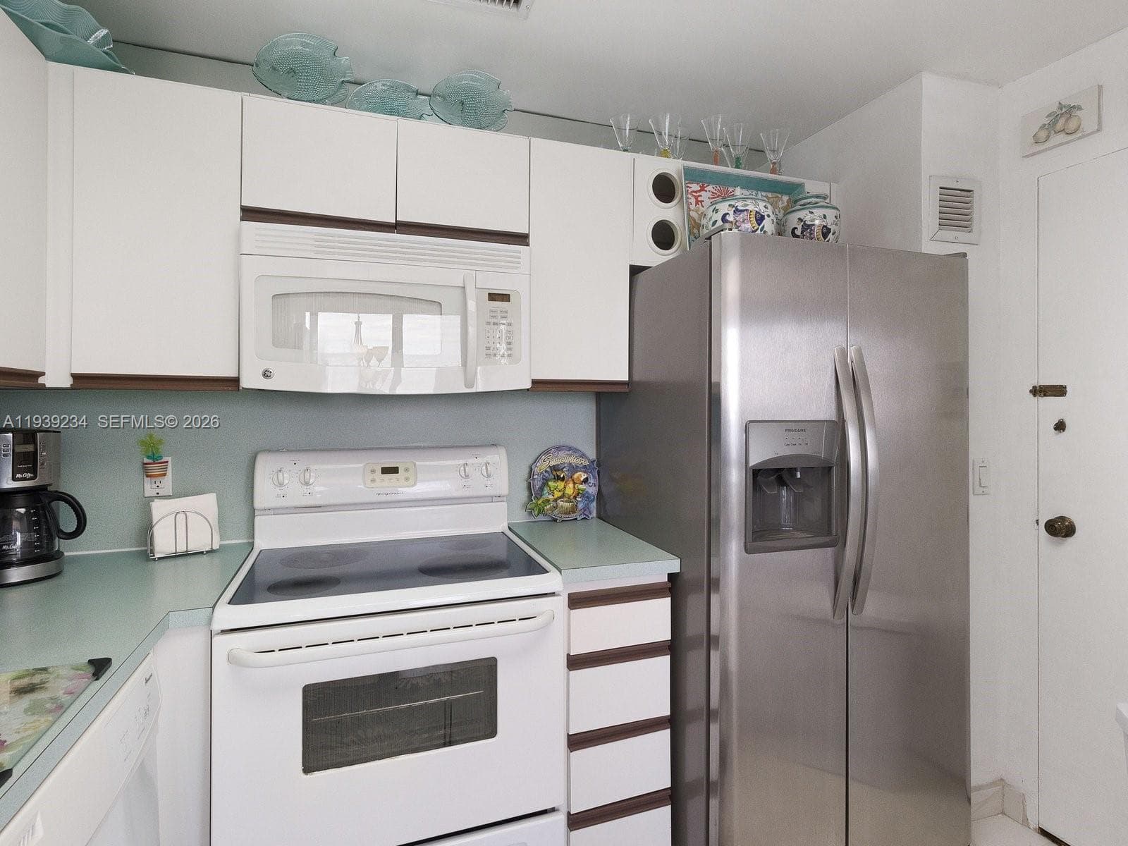 3505 S Ocean Dr 1514 photo 14