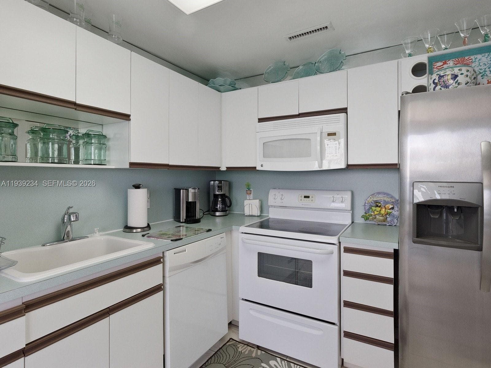 3505 S Ocean Dr 1514 photo 15