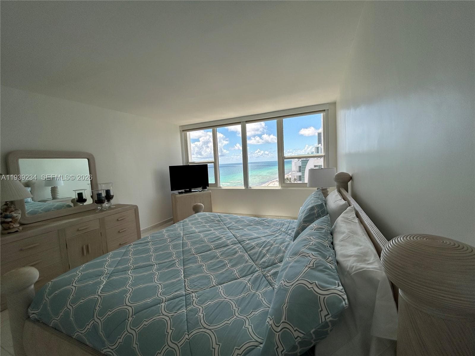 3505 S Ocean Dr 1514 photo 21