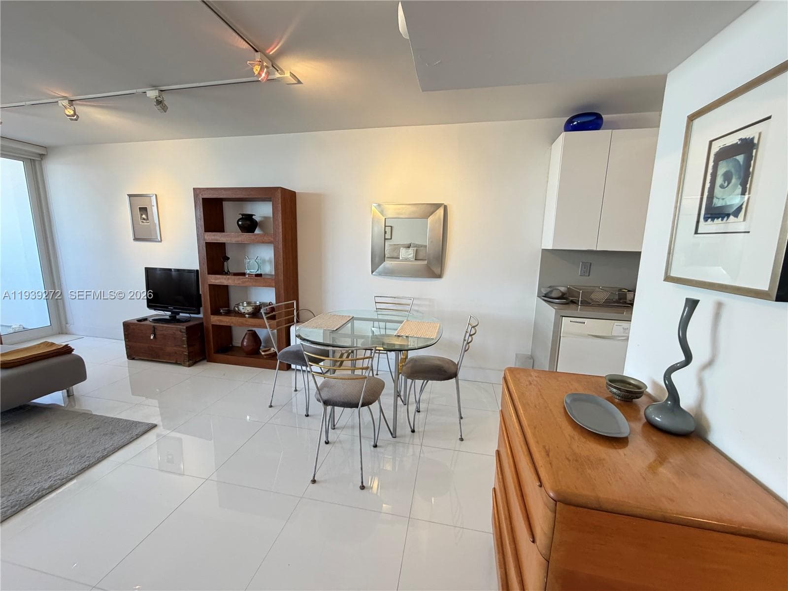 100 Lincoln Rd 1230 photo 11
