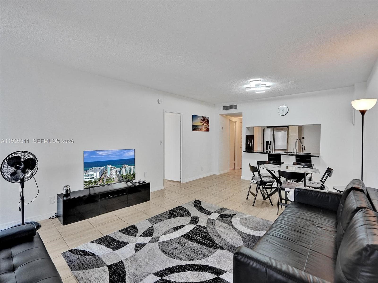 3725 S Ocean Dr 520 photo 14