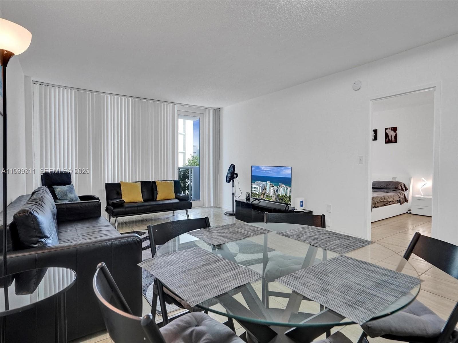 3725 S Ocean Dr 520 photo 11